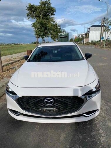 Mazda Mazda 3 Luxury 2025 Trắng 38006 km