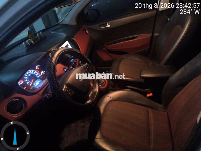Hyundai Grand i10 Hatchback 1.2 AT 2018 Trắng