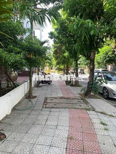 Cho thuê mặt bằng Tầng 1 Góc 2 Mặt Tiền  vừa ở vừa kinh doanh