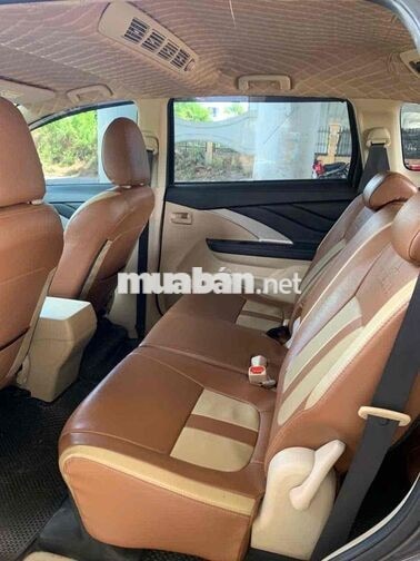 Mitsubishi Xpander 7 chỗ Số tự động Nâu