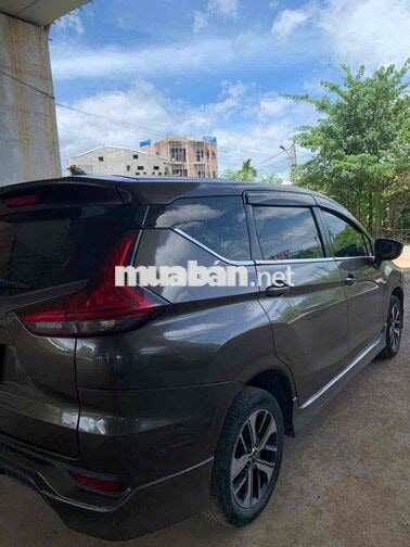 Mitsubishi Xpander 7 chỗ Số tự động Nâu
