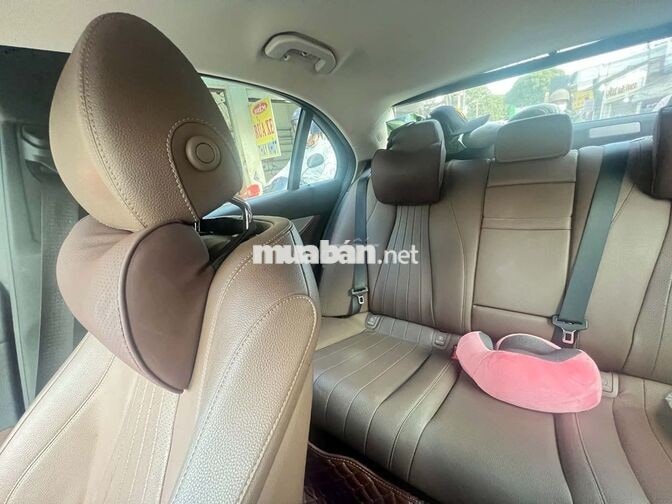 Mercedes-Benz E180 2021 Trắng 8 vạn