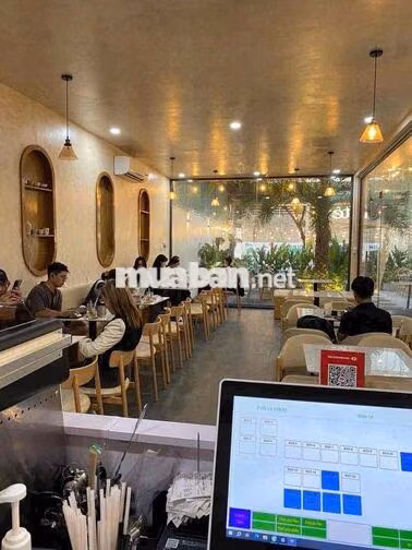 SANG QUÁN CAFE 250 TRIỆU CHƯA GỒM CỌC  25 TRIỆU VIEW CHỈ VÀO VẬN HÀNH