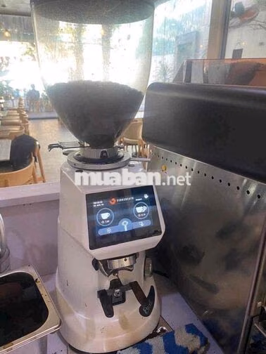 SANG QUÁN CAFE 250 TRIỆU CHƯA GỒM CỌC  25 TRIỆU VIEW CHỈ VÀO VẬN HÀNH