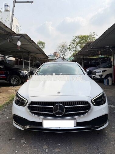Mercedes-Benz E180 2021 Trắng 8 vạn