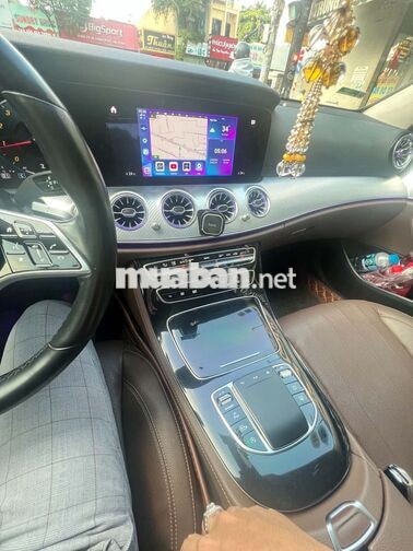 Mercedes-Benz E180 2021 Trắng 8 vạn