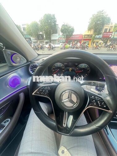 Mercedes-Benz E180 2021 Trắng 8 vạn