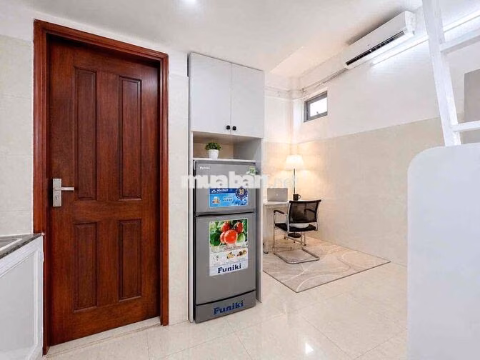 Phòng Gác gần HVHK / Etown / K300 - Full NT / Thang máy