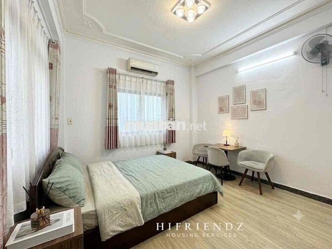 Phòng đầy đủ nội thất - ở được 2/3 người mặt tiền Nguyễn Trãi Quận 5
