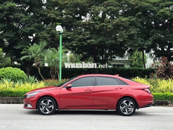 Hyundai Elantra 2.0 2022 Đỏ 22.555km