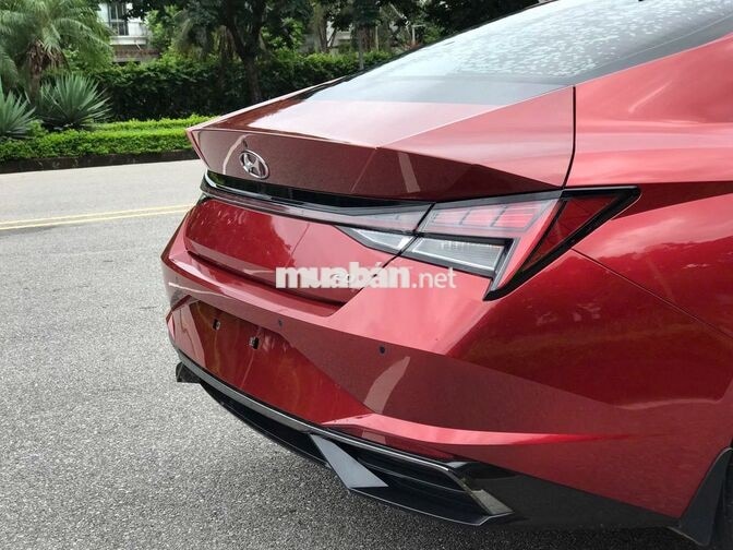 Hyundai Elantra 2.0 2022 Đỏ 22.555km