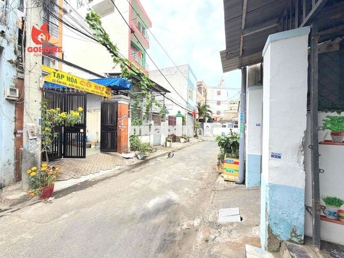 Cho thuê NHÀ NGUYÊN CĂN chỉ 3tr5 ngay TRƯỜNG CHINH gần Cầu Tham Lương