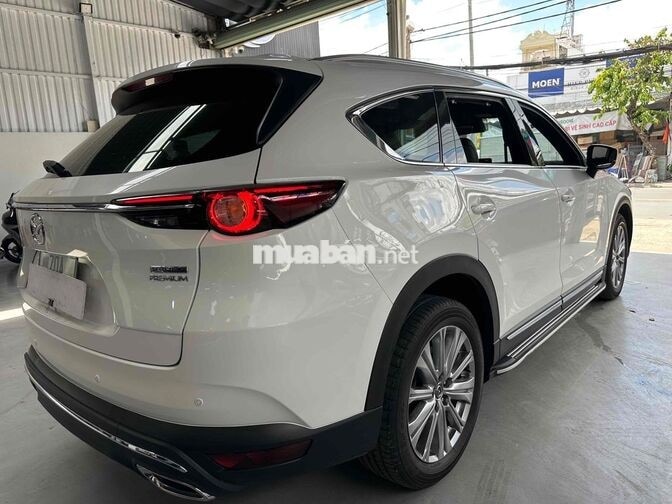 Mazda CX8 Premium 2024 Trắng 7 chỗ 29.000 km