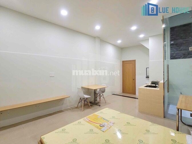 CHDV NGAY TRỆT - FULL NỘI THẤT - GẦN CV LÊ THỊ RIÊNG