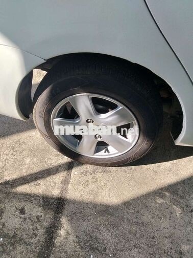 Toyota Vios 2010 Trắng 5 chỗ