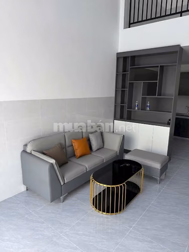 Nhà đẹp đường nhựa, gần KCN Phước Đông. 990tr TL