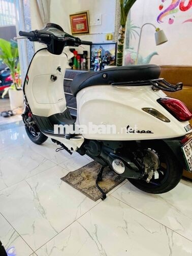 Piaggio Vespa Sprint Trắng
