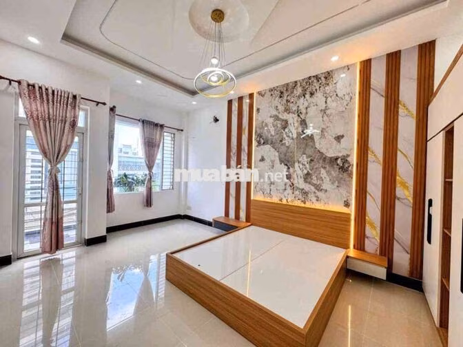 Nhà 3Tầng, 4x15, HXT 7M thông, ngay trục đường Lê Văn Quới, Giá 5.x tỷ