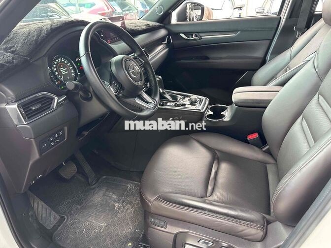 Mazda CX8 Premium 2024 Trắng 7 chỗ 29.000 km