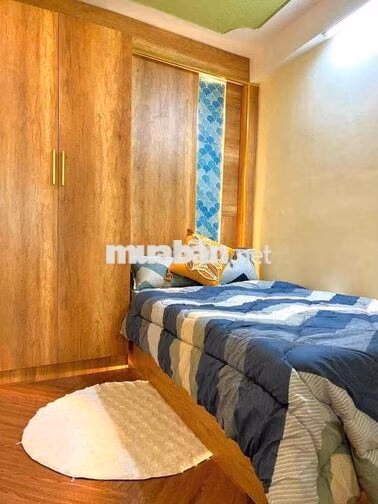 CHO THUÊ NHÀ 3 PHÒNG NGỦ SÁT BIỂN KHU TRUNG TÂM NHA TRANG GIÁ 25 TR/TH