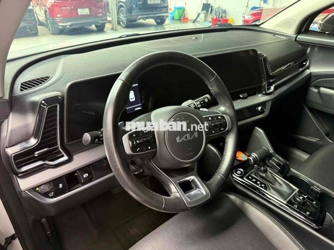 Kia Sportage Premium 2024 Trắng 29.000km