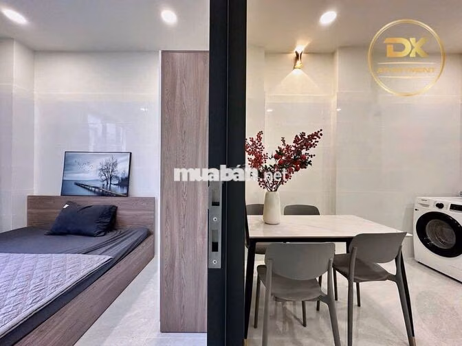 1PN ban công 40m² Full NT, thang máy, máy giặt riêng, gần ĐH Văn Lang