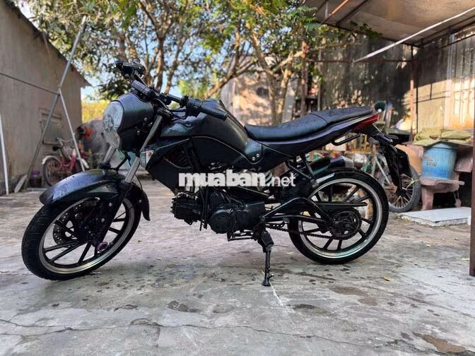Kimco 50cc Thể thao màu Đen
