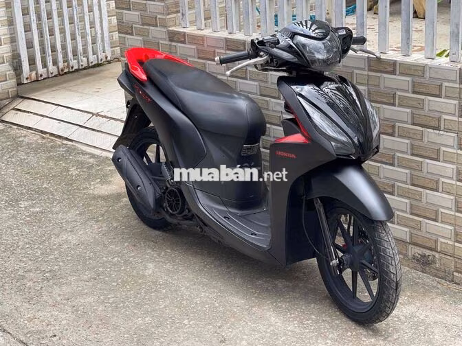 Honda Vision 2016 đen