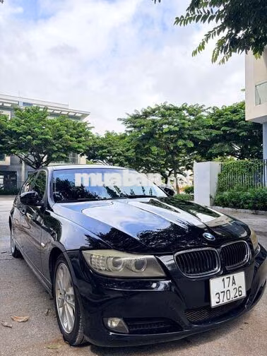 BMW 320 2011 Đen