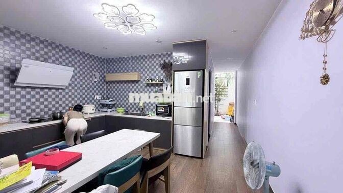 Cho thuê nhà khu Bá Tùng Hoà Quý NHS 3pn giá 15tr