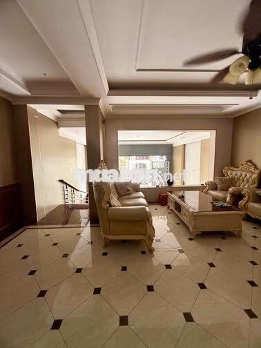 khách sạn 3 sao khu Tên Lửa ,24 phòng , doanh thu 300tr/ tháng