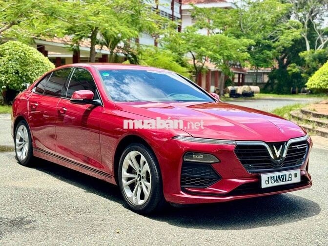 VinFast Lux A2.0 Base Turbo 2021 Đỏ 50.000km