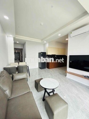 Bán căn góc 2 phòng ngủ hướng đông nam 70m2