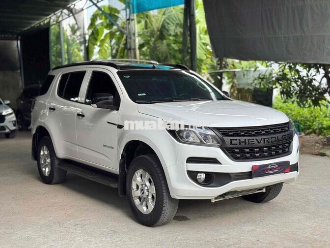 Chevrolet Trailblazer 2.5AT 2018 Trắng Tự động