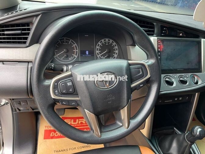 Toyota Innova E 2021 Bạc 167.817km