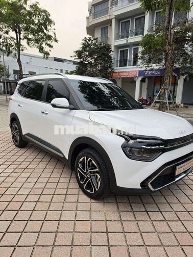 Kia Carens 1.5G Luxury Trắng 7 chỗ cực mới