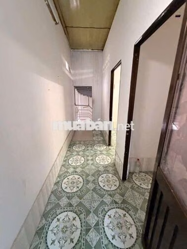 Bán hoặc cho thuê nhà ngan 6x20 lò gốm Q6