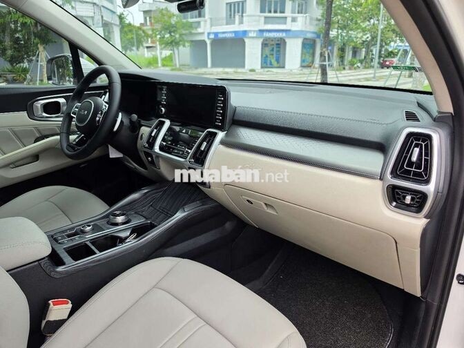 SORENTO 2021 MODEL 2022 PREMIUM 2 CẦU MÁY DẦU