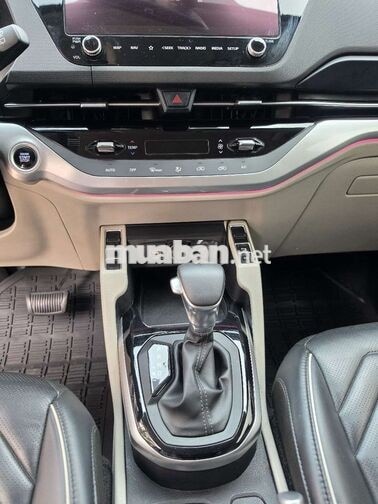 Kia Carens 1.5G Luxury Trắng 7 chỗ cực mới