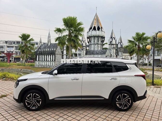 Kia Carens 1.5G Luxury Trắng 7 chỗ cực mới