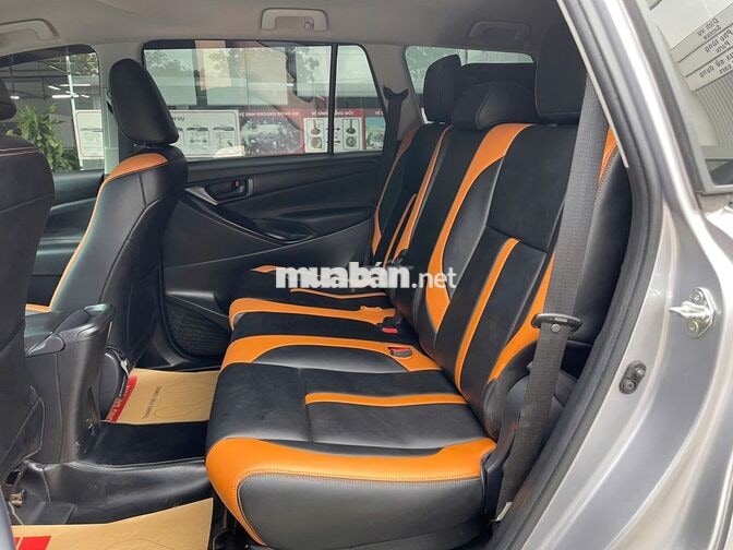 Toyota Innova E 2021 Bạc 167.817km