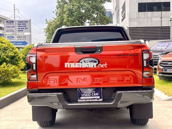 Ford Ranger Wildtrak 4x4 10AT 2025 Đỏ cam