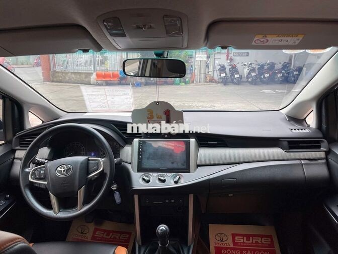 Toyota Innova E 2021 Bạc 167.817km