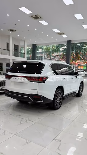 Bán Lexs LX600 Fsport sản xuất 2023. xe đi ít. Giá siêu tốt.