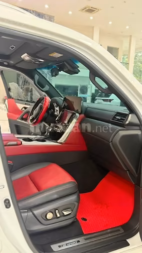 Bán Lexs LX600 Fsport sản xuất 2023. xe đi ít. Giá siêu tốt.