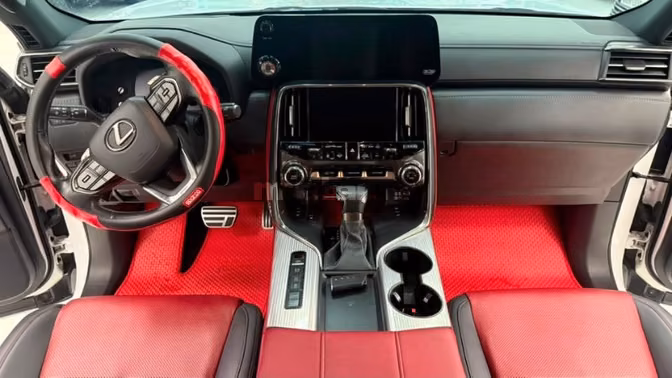 Bán Lexs LX600 Fsport sản xuất 2023. xe đi ít. Giá siêu tốt.