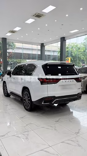 Bán Lexs LX600 Fsport sản xuất 2023. xe đi ít. Giá siêu tốt.