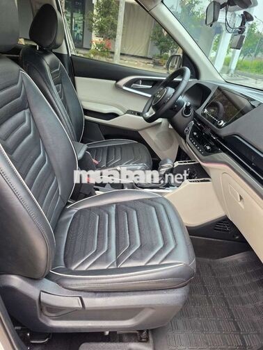 Kia Carens 1.5G Luxury Trắng 7 chỗ cực mới