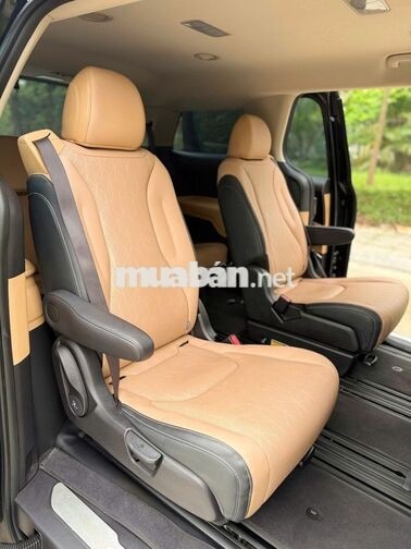 Kia Carnival 2.2D Luxury 2023 - 86000km