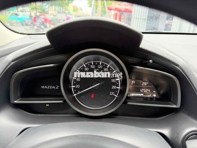 Mazda 2 1.5 AT 2025 Đỏ lên màn và ghế da